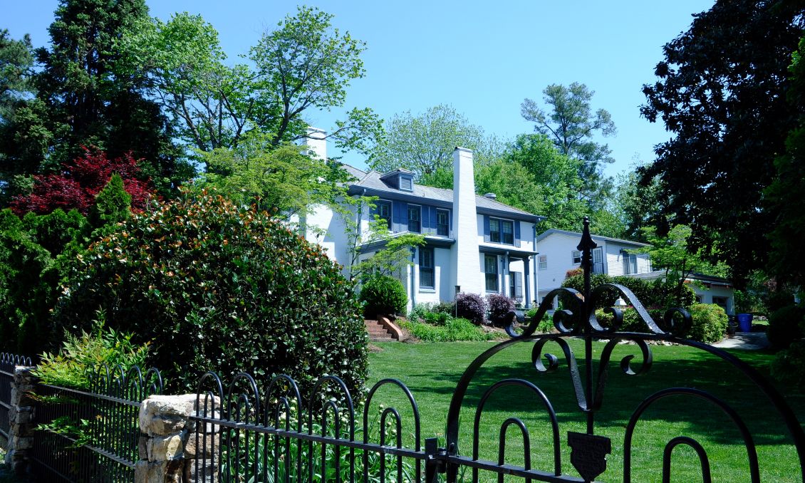 Fuquay Varina Mineral Garden Inn