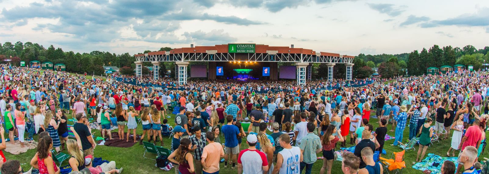 Live music 51-201.JPG