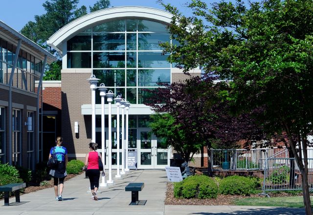 Holly Springs 01-208.jpg