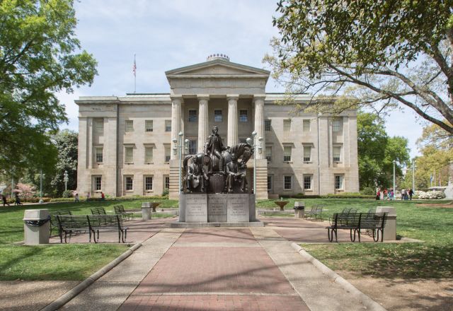State Capitol Building (cropped for headers)